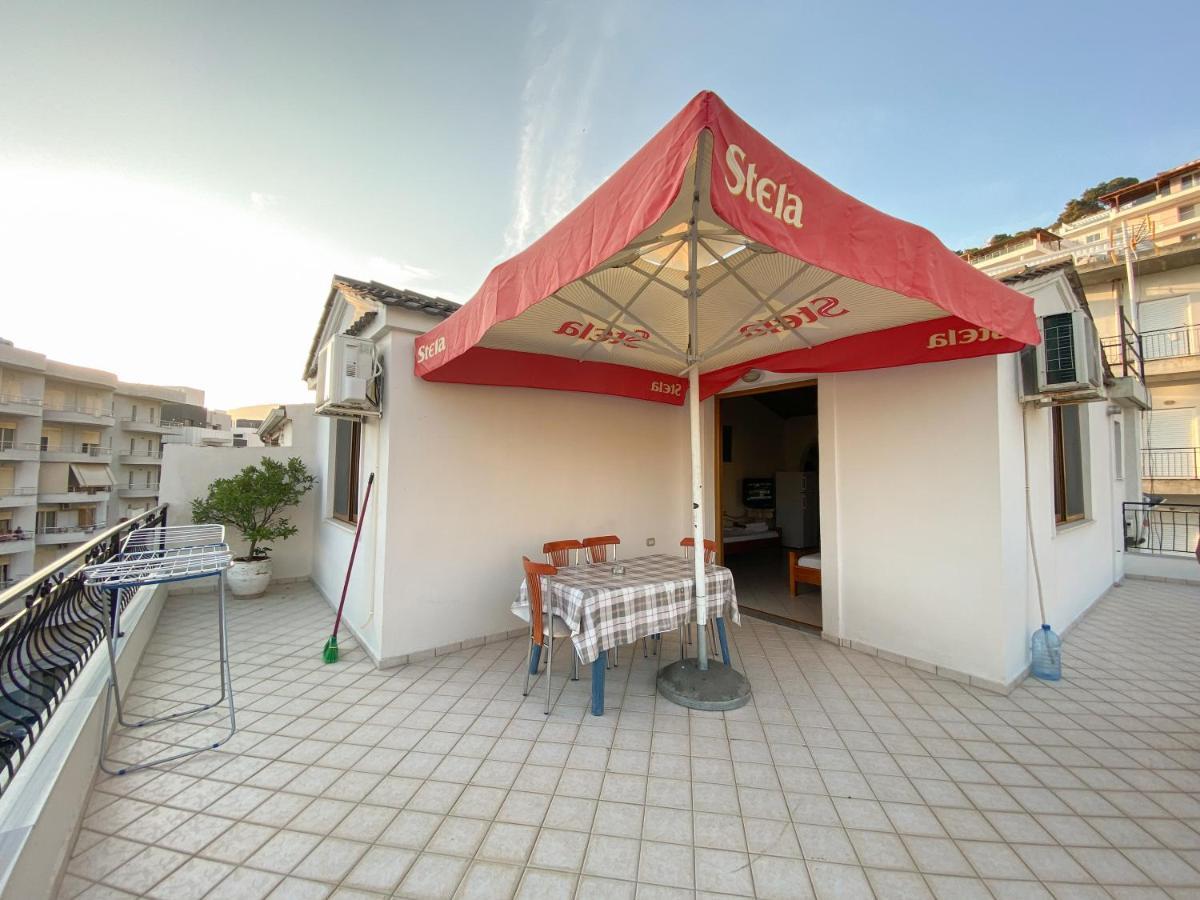 Summerland Saranda Exterior photo
